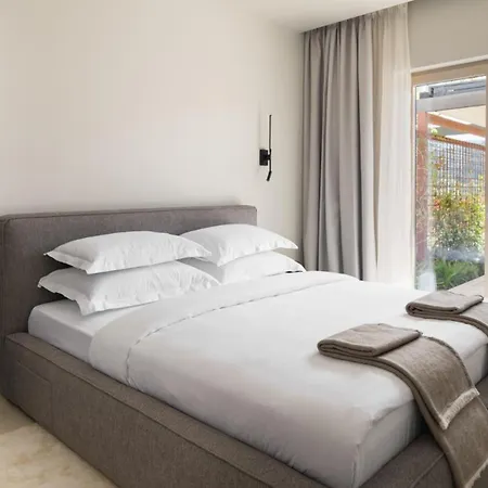 Terra Moro - Split By Guide Villa Crivac