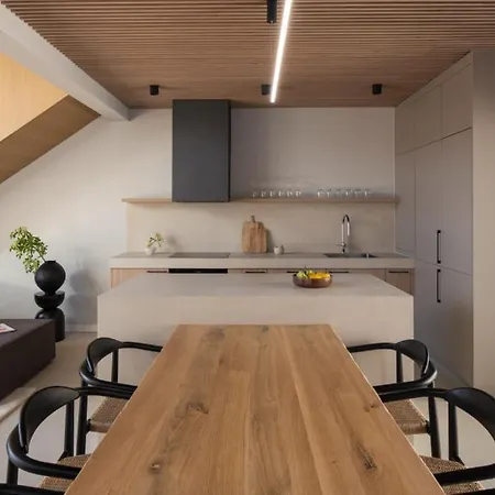 Terra Moro - Split By Guide