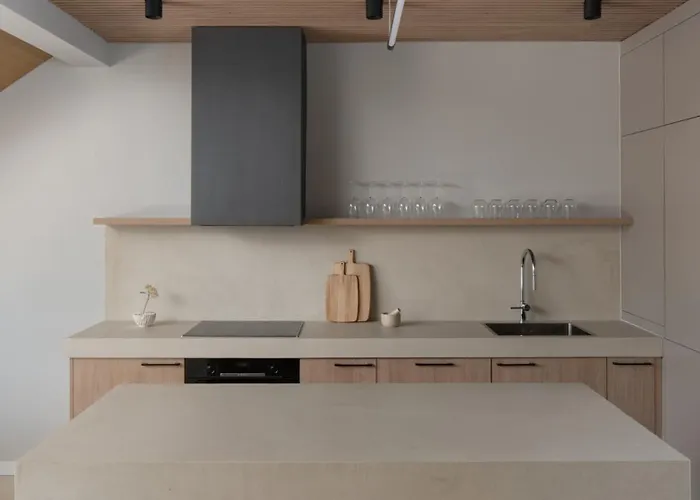 Terra Moro - Split By Guide *