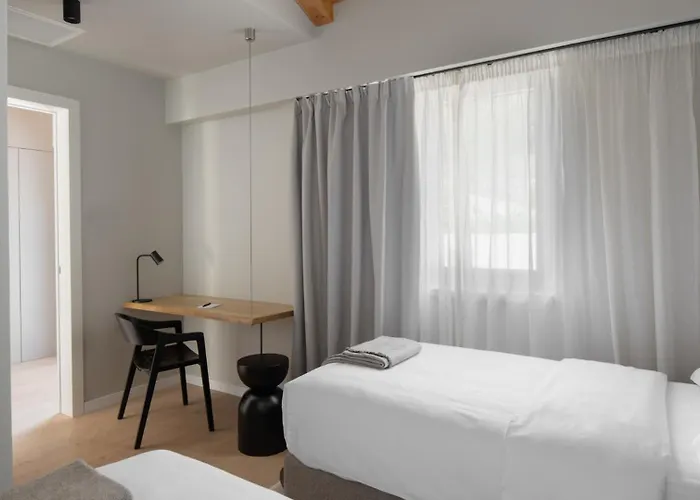 Terra Moro - Split By Guide Crivac