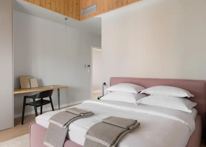 Terra Moro - Split By Guide