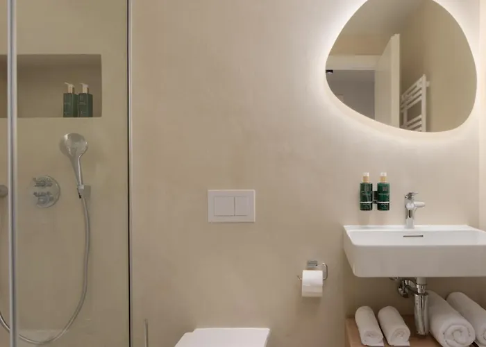 Terra Moro - Split By Guide Willa