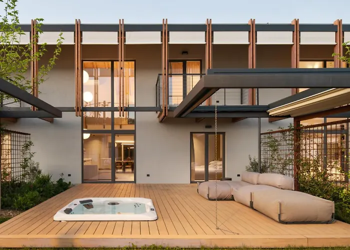 Terra Moro - Split By Guide Crivac